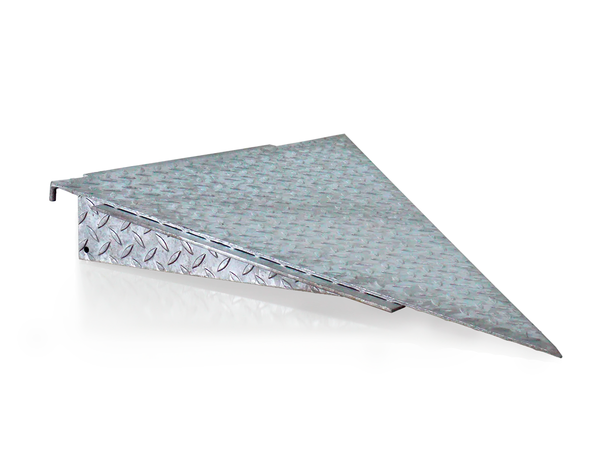 Verzinkte Eck-Auffahrrampe aus 5 mm starkem Riffelblech.
