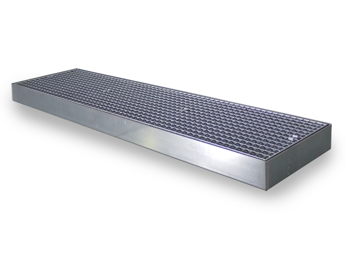Auffangwanne aus verzinktem Stahl (2 x 0,5 m) mit Gitterrost, ideal für Leckageschutz.